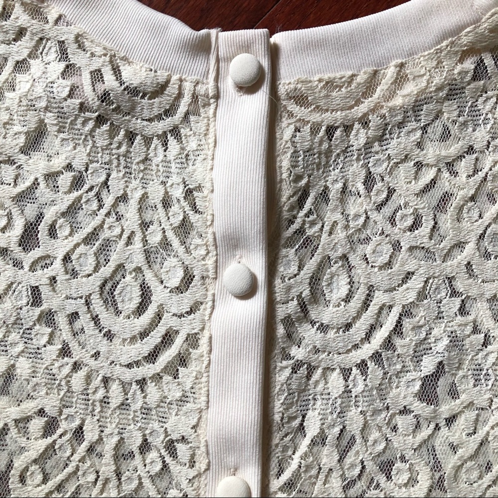 Banana Republic lace top